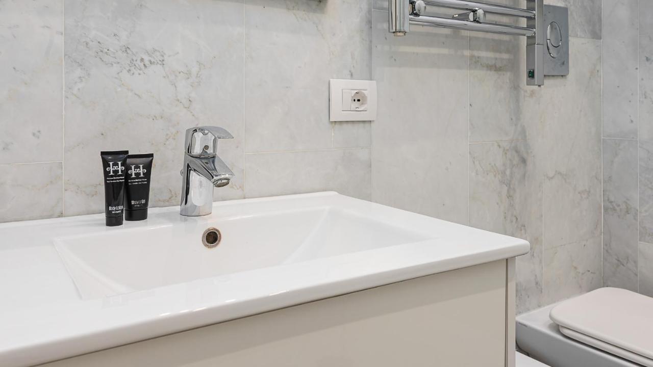 Apartmán Italianway - Napo Torriani 22 D Milán Exteriér fotografie